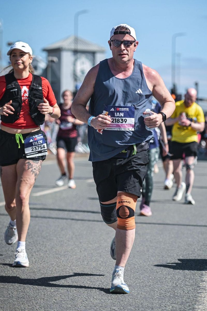 Ian Dawson running in the Manchester Marathon.
