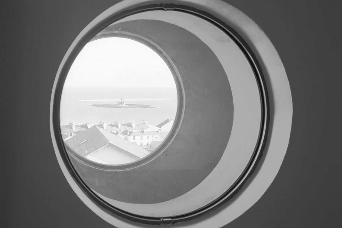 Cian Quayle, Ocular View.