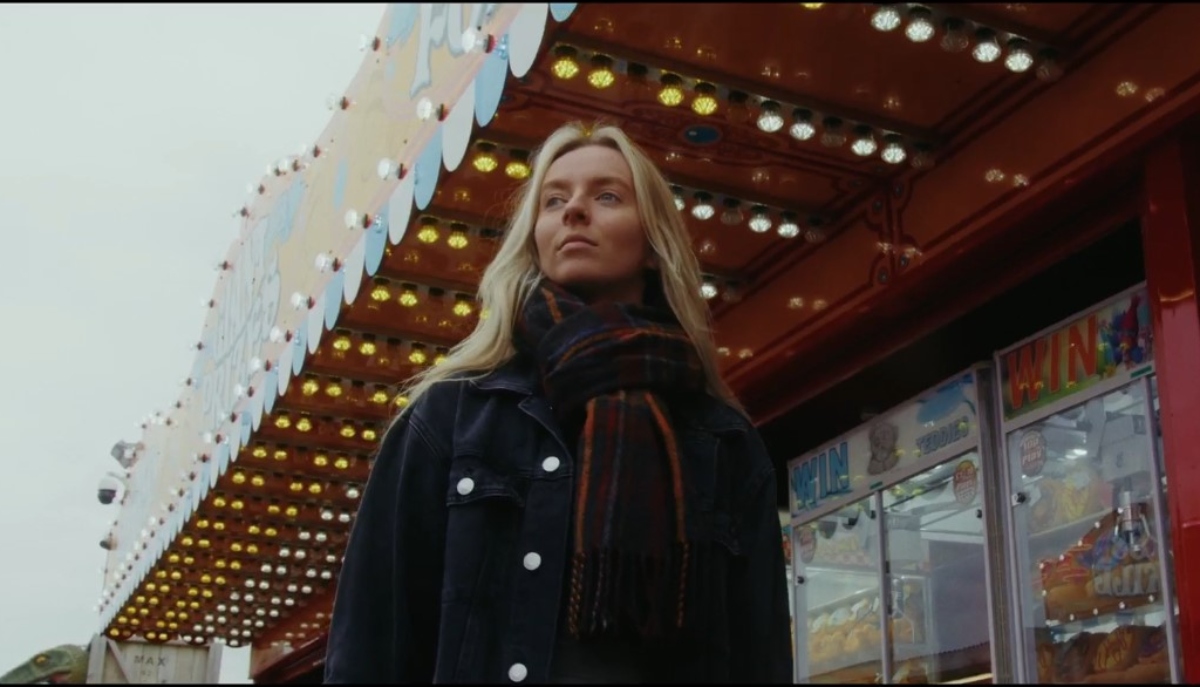 A shot from the I Won’t Let Christmas Make Me Cry video.